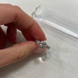 Pandora knot ring 4.5